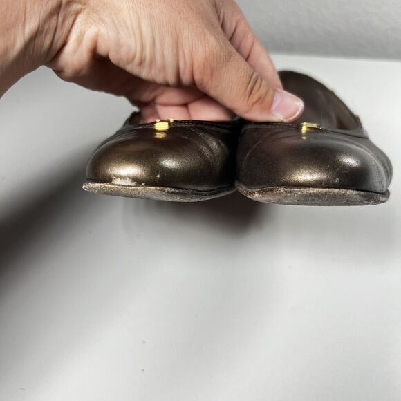 Salvatore Ferragamo Boutique Womens Shoes Bronze Monogrammed Flats 7.5 A4 - Picture 5 of 8